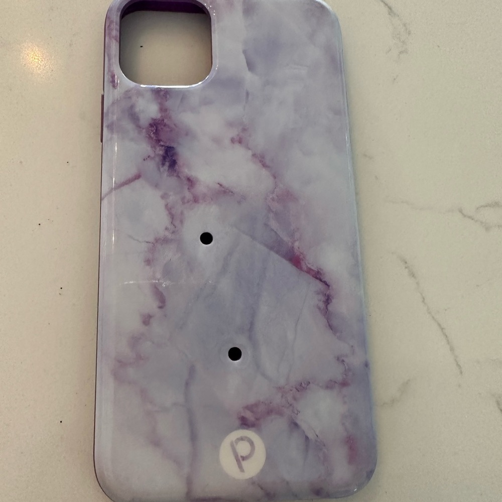 Iphone 11 pro max loopy case great condition